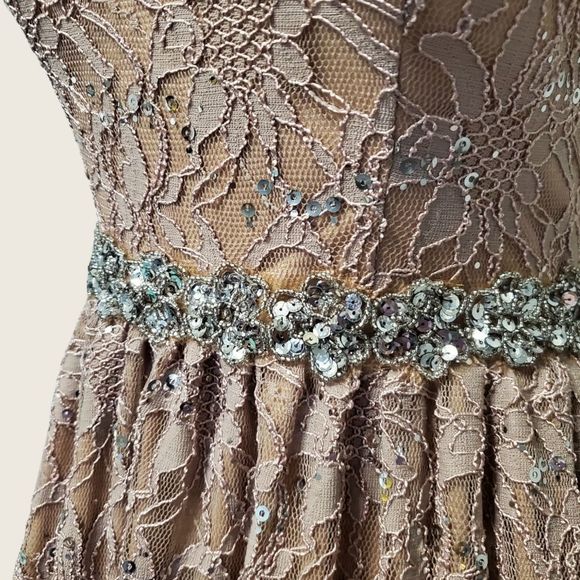 Sequins Lace Cutout Sleeveless Dress - Picture 6 of 9